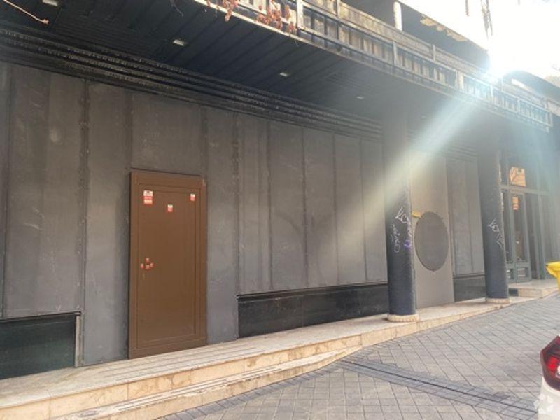 Madrid, MAD 28015 - Lot Puerta DR -  - Photo intérieure - Image 1 of 16