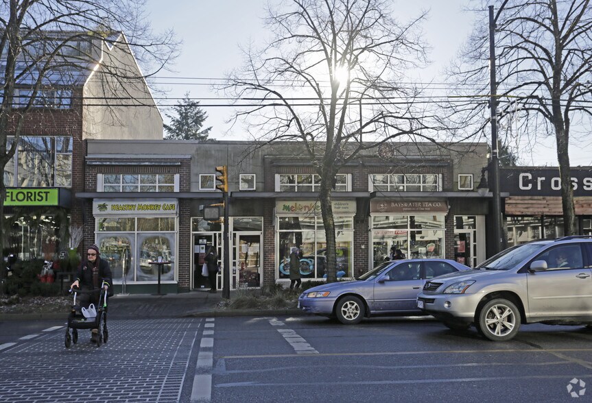 2958 W Broadway, Vancouver, BC à vendre - Photo de l’immeuble – Image 3 sur 9