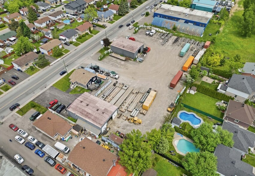 1360 Rue Soucy, Longueuil, QC à louer - Aérien – Image 1 sur 1