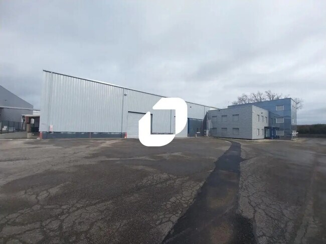 Plus de détails pour Bureau, Local d'activités à louer