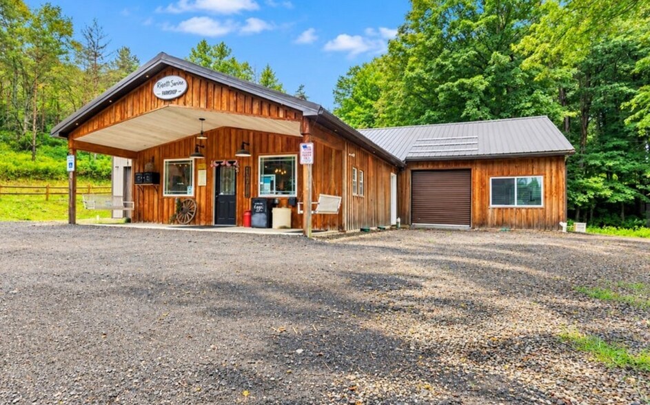 9806 Wagner Rd, Holland, NY à vendre - Photo de l’immeuble – Image 2 sur 16