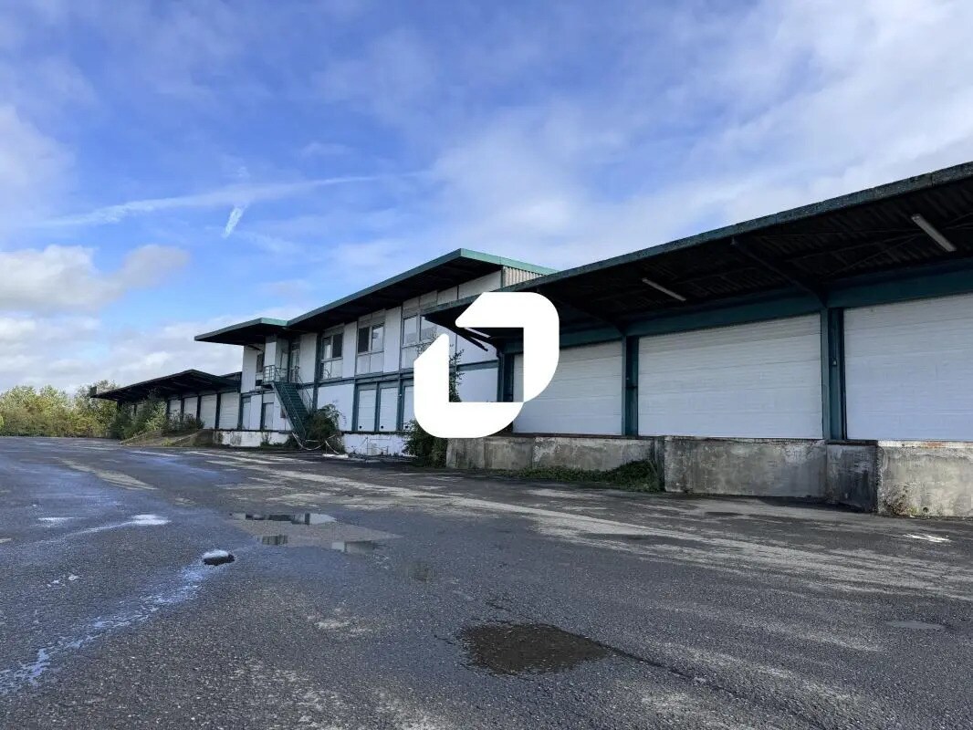 Bureau dans Morcourt à louer Photo de l’immeuble– Image 1 sur 7