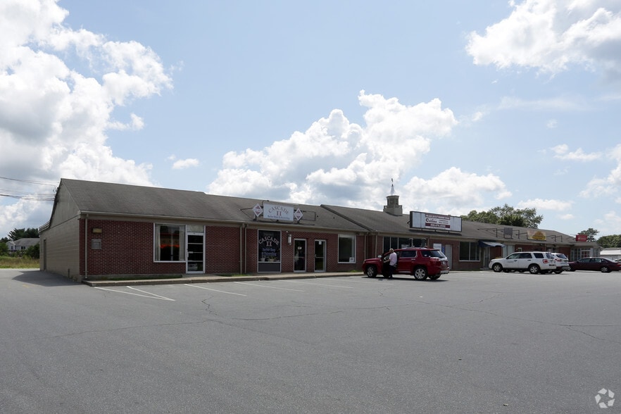 59-65 S Main St, Assonet, MA à louer - Photo principale – Image 1 sur 6