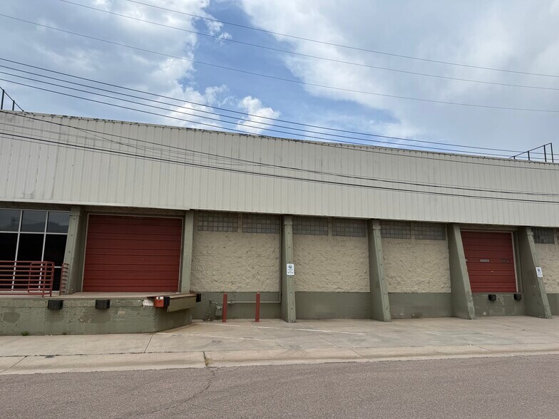 620 W Vermijo Ave, Colorado Springs, CO à louer - Photo de l’immeuble – Image 2 sur 15