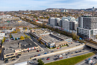 7301 Boul Décarie, Montréal, QC - VUE AÉRIENNE  vue de carte - Image1
