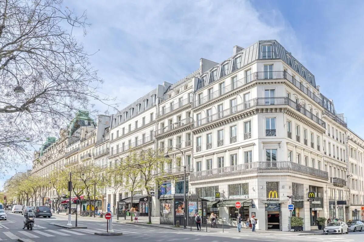 2 Boulevard Poissonnière, Paris à louer Photo de l’immeuble– Image 1 sur 20