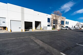 Plus de détails pour 28875 Industry Dr, Valencia, CA - Industriel/Logistique à louer