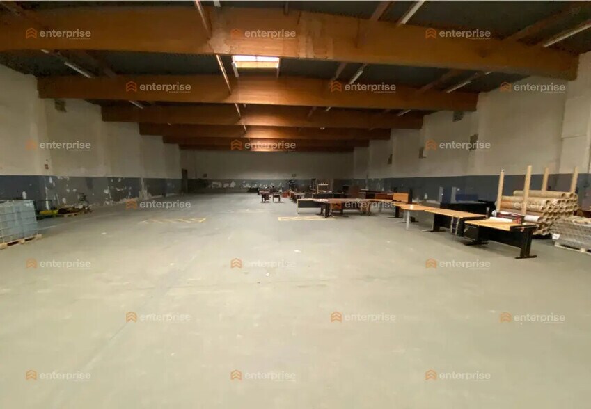 Industriel/Logistique dans Capinghem à louer - Photo intérieure – Image 2 sur 2