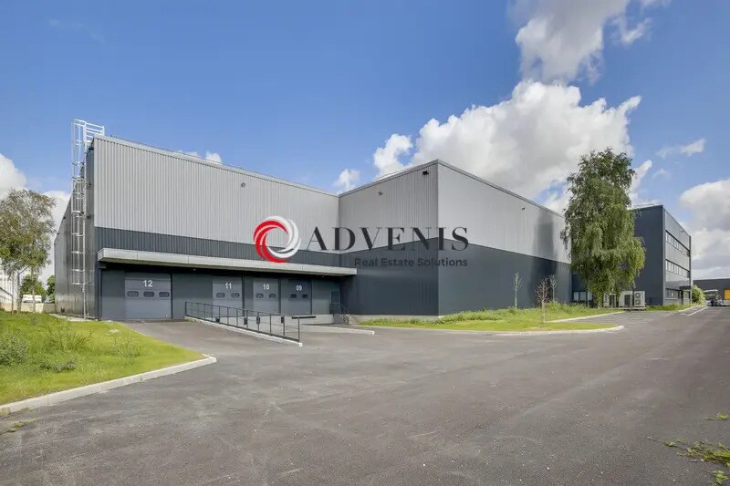 Industriel/Logistique dans Bobigny à louer - Photo de l’immeuble – Image 1 sur 10