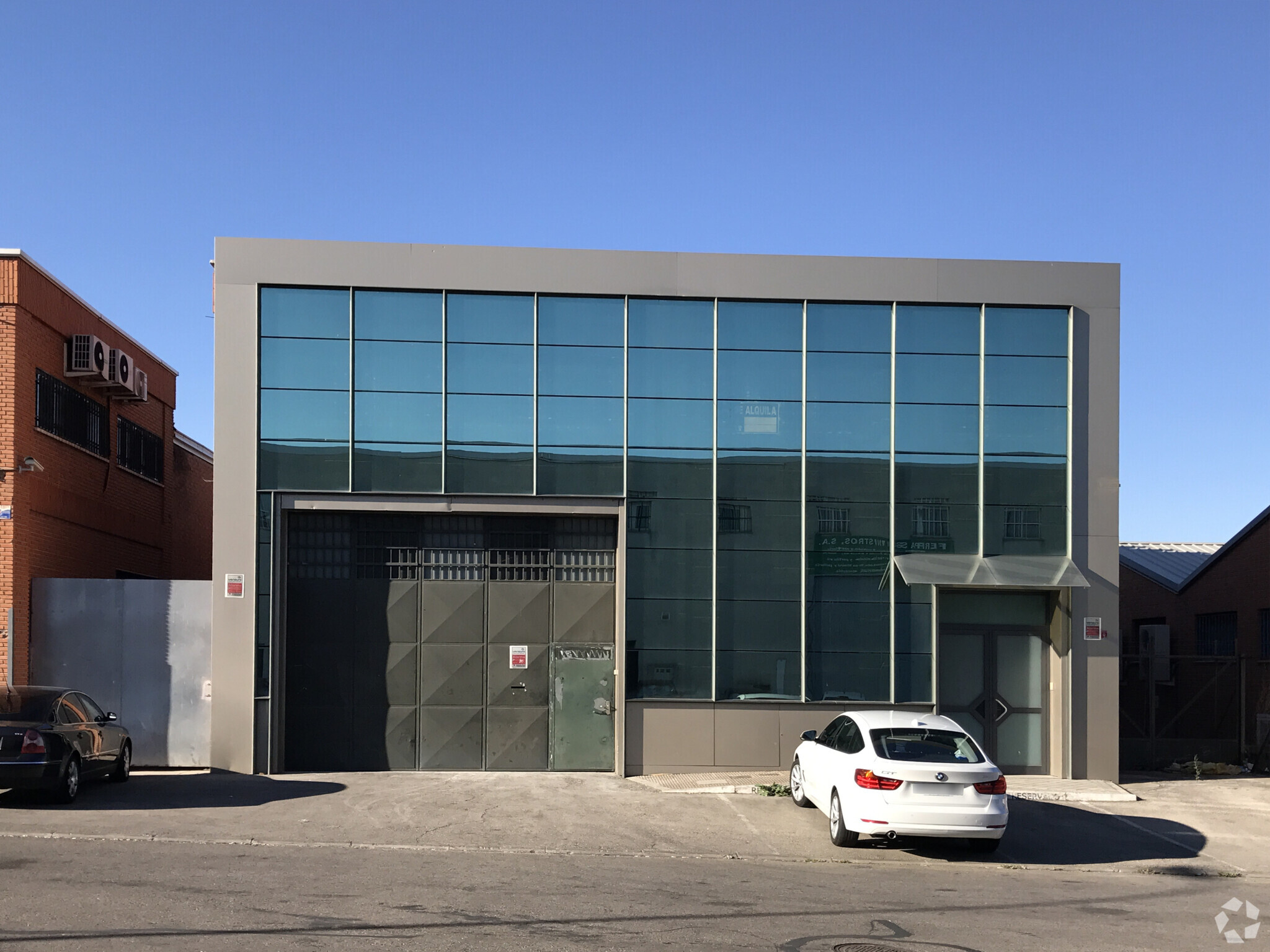 Industriel/Logistique dans Fuenlabrada, Madrid à vendre Photo de l’immeuble– Image 1 sur 3