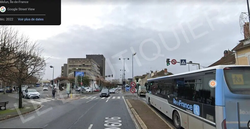 Local commercial dans Melun à vendre - Photo de l’immeuble – Image 2 sur 2