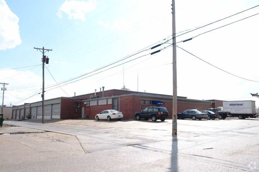 901 E Morris St, Wichita, KS à vendre - Photo de l’immeuble – Image 2 sur 42