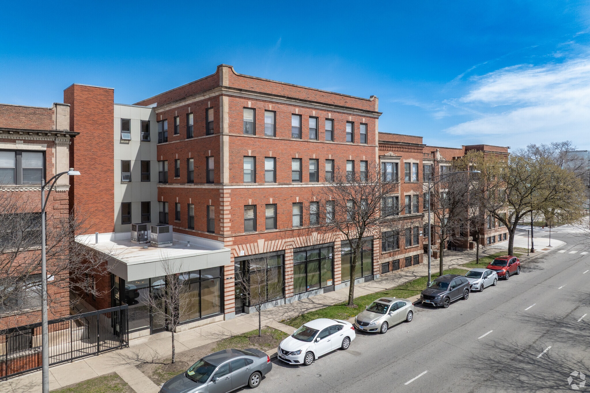 220 E Garfield Blvd, Chicago, IL à vendre Photo principale– Image 1 sur 6