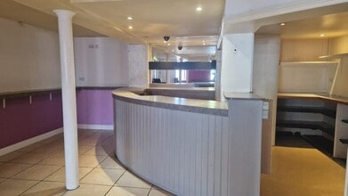 17-23 Market St, Galashiels à louer Photo intérieure– Image 1 sur 3