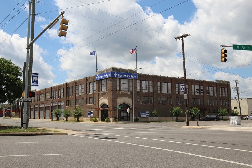 811 5th Ave N, Birmingham, AL à louer - Photo de l’immeuble – Image 1 sur 7