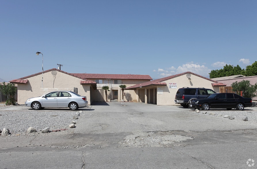13405 Ocotillo Rd, Desert Hot Springs, CA à vendre - Photo principale – Image 1 sur 6
