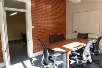 93 High St, Burnham à louer Photo intérieure– Image 2 sur 3