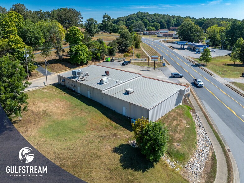 631 Henton St, Livermore, KY à vendre - Photo de l’immeuble – Image 3 sur 15