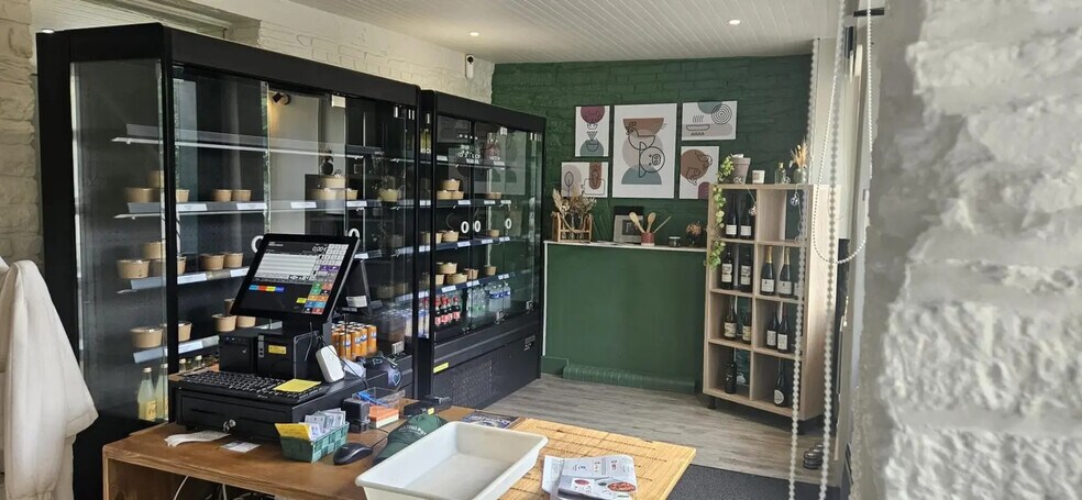 Local commercial dans Bain-de-Bretagne à vendre - Photo de l’immeuble – Image 2 sur 2