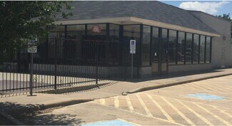 Plus de détails pour 718 N US Highway 77, Schulenburg, TX - Local commercial à vendre
