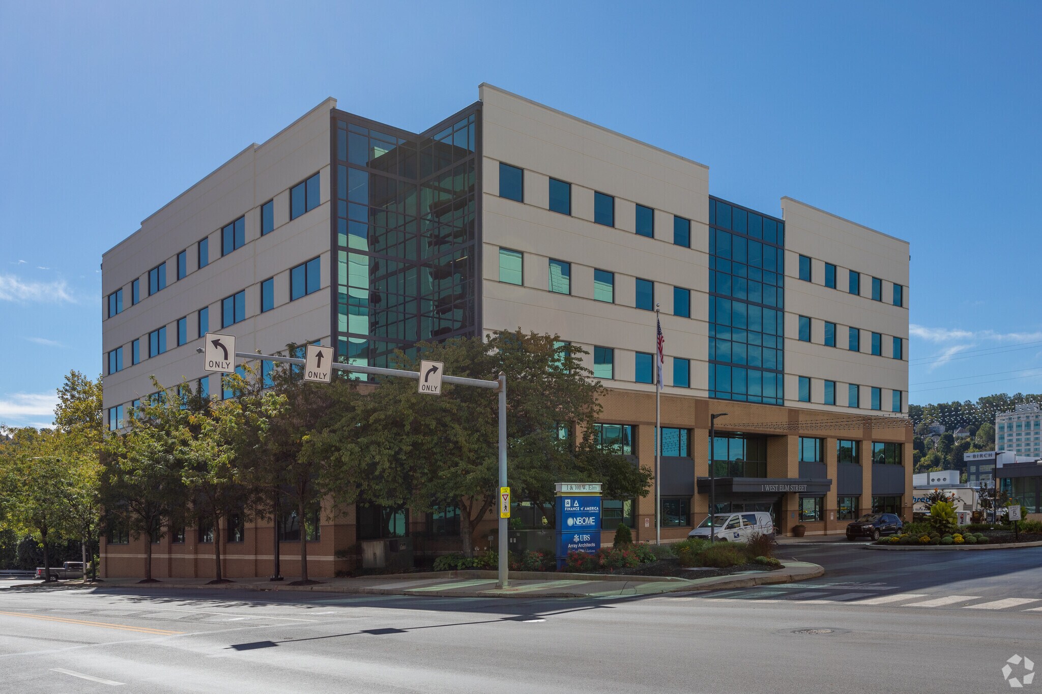 1 W Elm St, Conshohocken, PA à louer Photo de l’immeuble– Image 1 sur 10