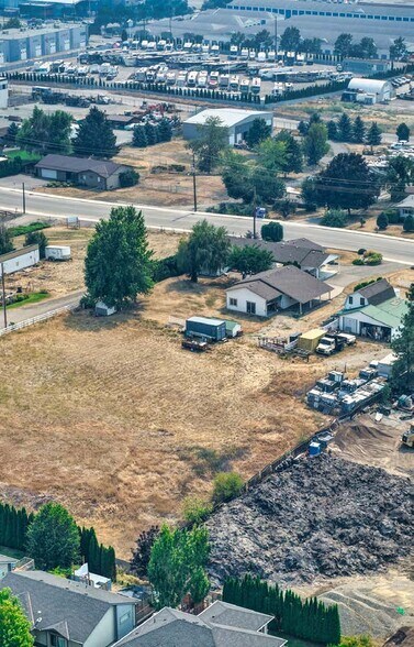 3066 Appaloosa Rd, Kelowna, BC à vendre - Photo de l’immeuble – Image 3 sur 3