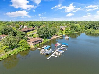 Plus de détails pour 406 9th St NE, Waseca, MN - Local commercial à vendre