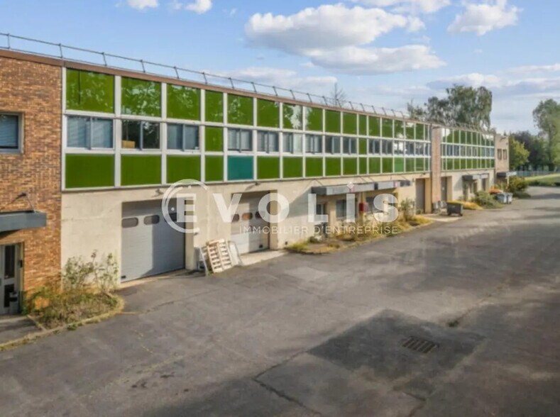 4 Avenue Des Andes, Les Ulis à louer - Photo de l’immeuble – Image 2 sur 12