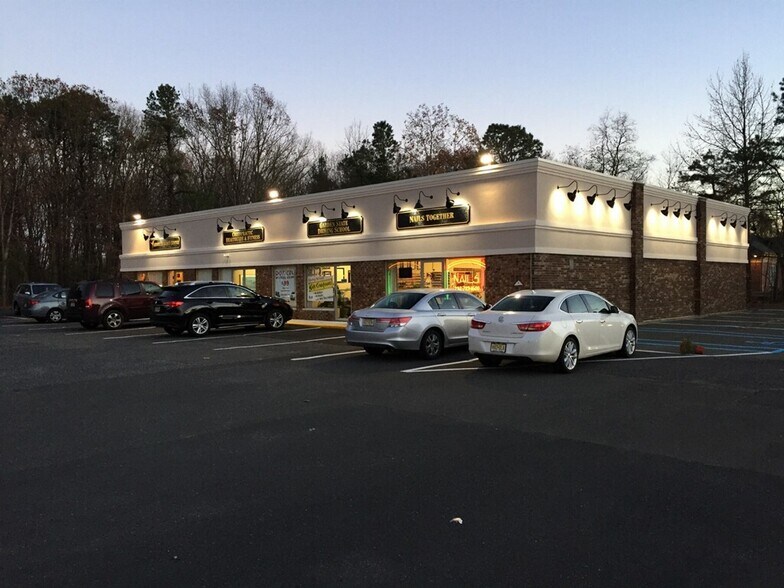 365 Spotswood Englishtown Rd, Monroe Township, NJ à louer - Photo de l’immeuble – Image 2 sur 6