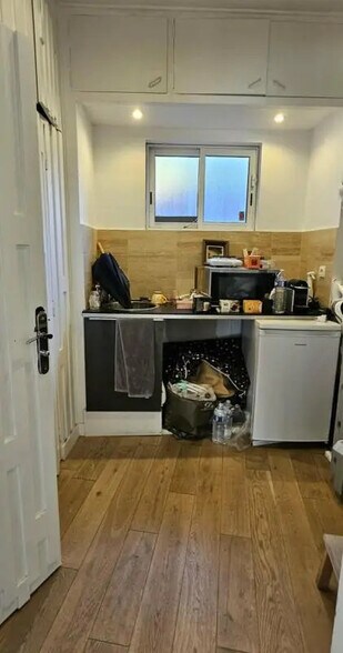 Local commercial dans Cannes à vendre - Photo de l’immeuble – Image 3 sur 5