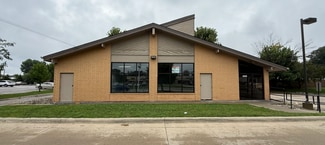 Plus de détails pour 2929 E University Ave, Des Moines, IA - Local commercial à louer