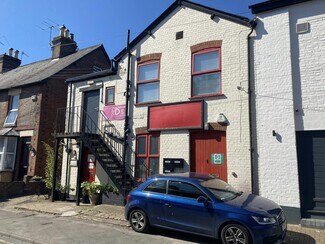 Plus de détails pour 62 Higham Rd, Chesham - Local d’activités à vendre