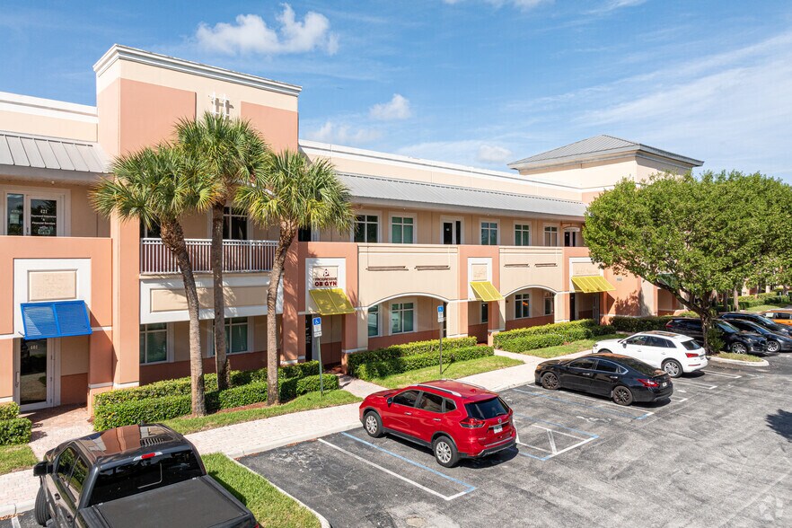 601 N Congress Ave, Delray Beach, FL à vendre - Photo principale – Image 2 sur 17