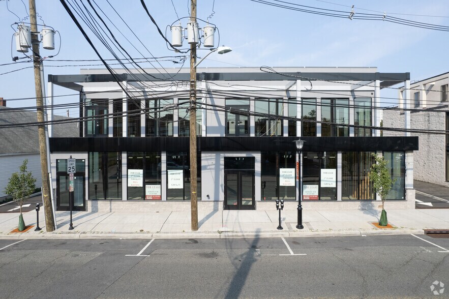 1627-1633 Palisade Ave, Fort Lee, NJ à louer - Photo de l’immeuble – Image 3 sur 12