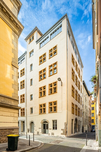 Local commercial dans Lyon à louer - Photo principale – Image 1 sur 1
