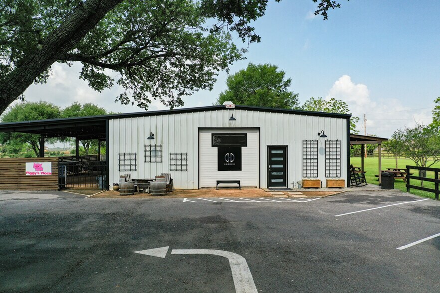 10419 W Hidden Lake Ln, Richmond, TX à vendre - Photo de l’immeuble – Image 3 sur 28