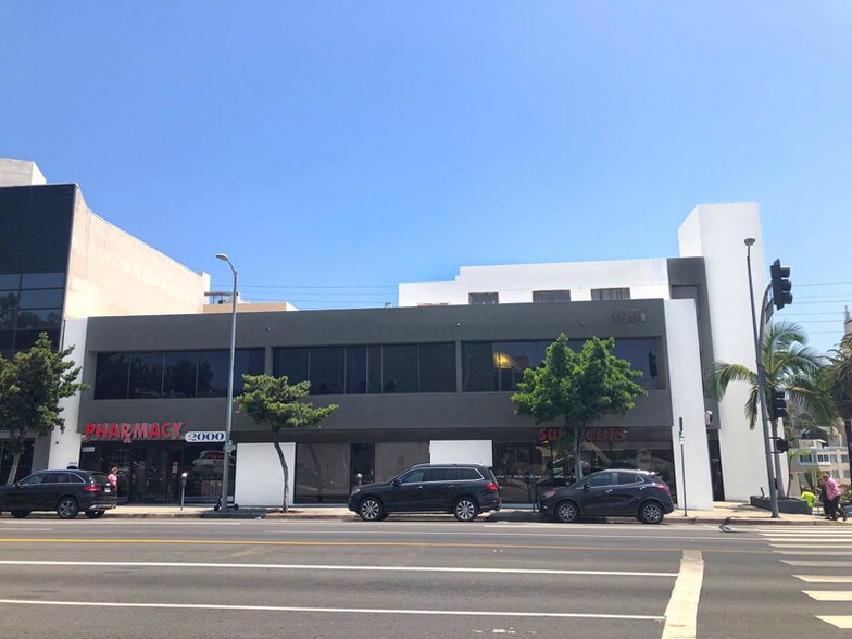 1650 Westwood Blvd, Los Angeles, CA à louer - Photo de l’immeuble – Image 3 sur 22