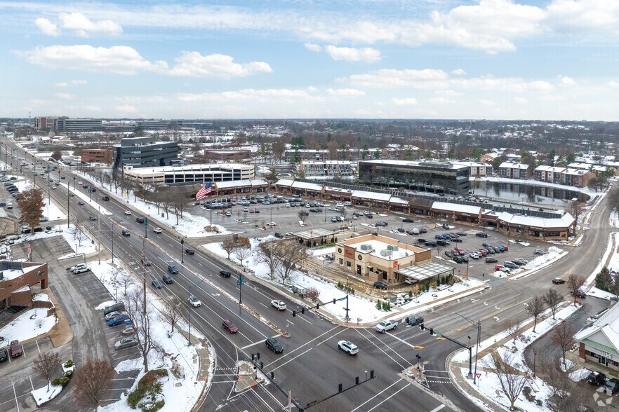 12398 Olive Blvd, Creve Coeur, MO à vendre - Aérien – Image 3 sur 4