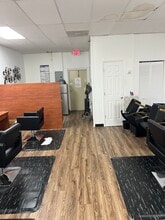 26230-26316 Wesley Chapel Blvd, Lutz, FL à louer Photo intérieure– Image 2 sur 3