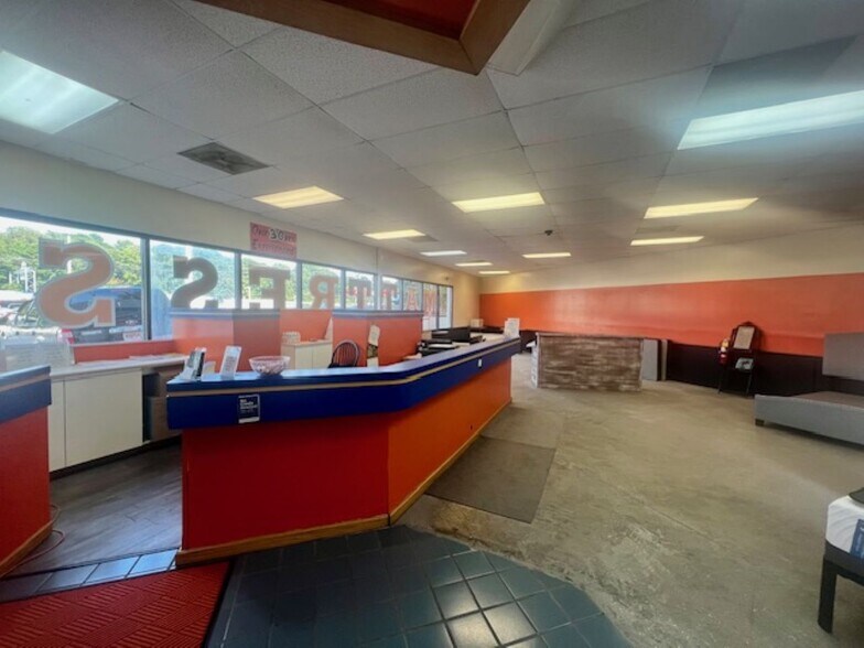 884 Pierce Ave, Macon-Bibb, GA à louer - Photo de l’immeuble – Image 3 sur 5