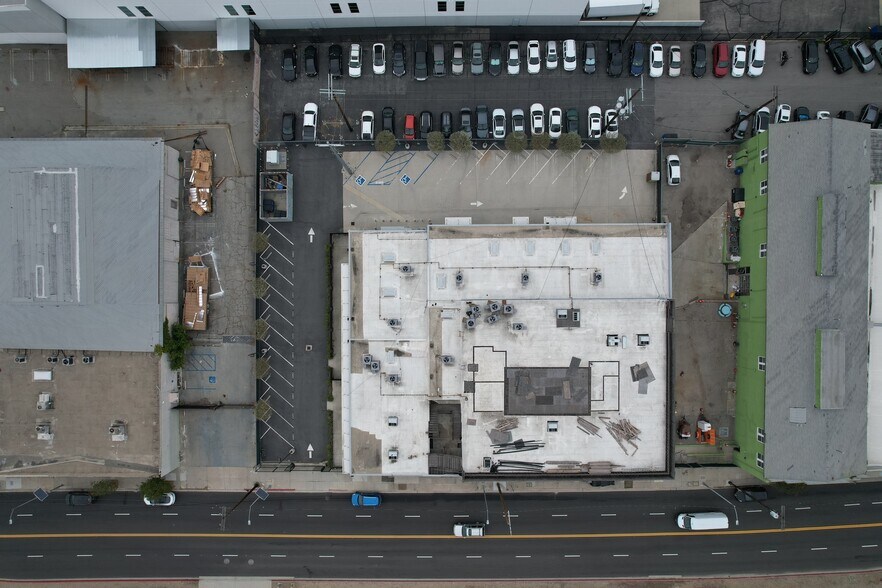 1418 N Spring St, Los Angeles, CA à louer - Photo de l’immeuble – Image 3 sur 10