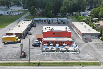 3303-3309 N Holland Sylvania Rd, Toledo, OH à louer Photo de l’immeuble– Image 1 sur 1