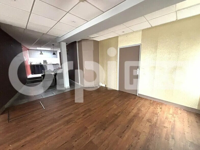 Local commercial dans Beauvais à vendre - Photo intérieure – Image 3 sur 7