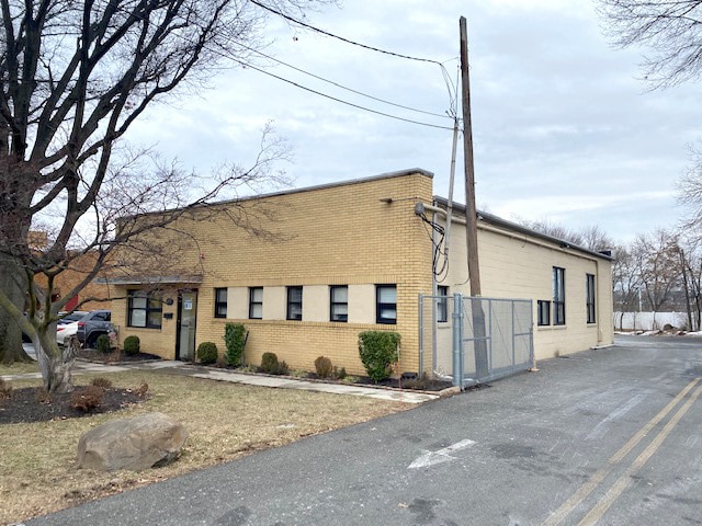39 Commerce St, Springfield, NJ à vendre - Photo principale – Image 2 sur 3