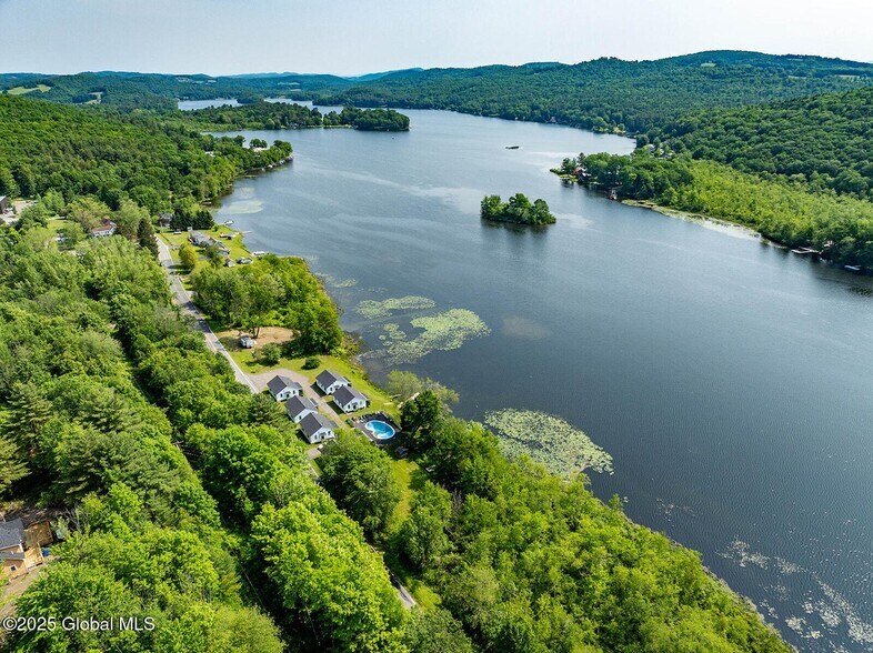 4140 County Route 48, Argyle, NY à vendre - Photo de l’immeuble – Image 3 sur 43