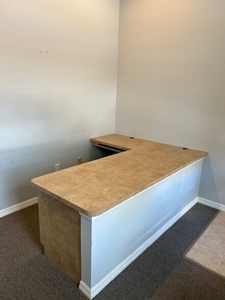 16586-16590 N Dale Mabry Hwy, Tampa, FL à louer - Photo de l’immeuble – Image 2 sur 14