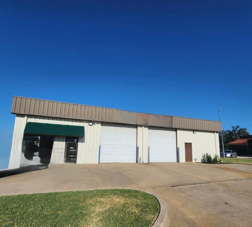 511 Tower Cir, Oklahoma City, OK à louer Photo de l’immeuble– Image 1 sur 14