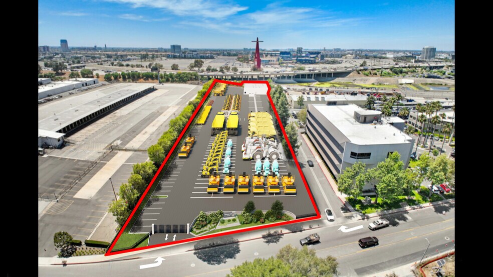 746 N Eckhoff St, Orange, CA à louer - Photo de l’immeuble – Image 2 sur 9