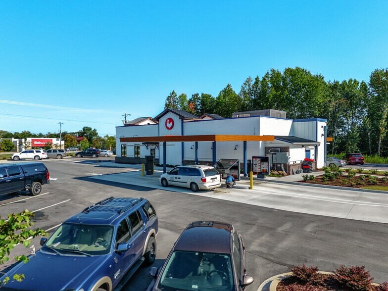 7410 Augusta Rd, Piedmont, SC à vendre - Photo de l’immeuble – Image 3 sur 7