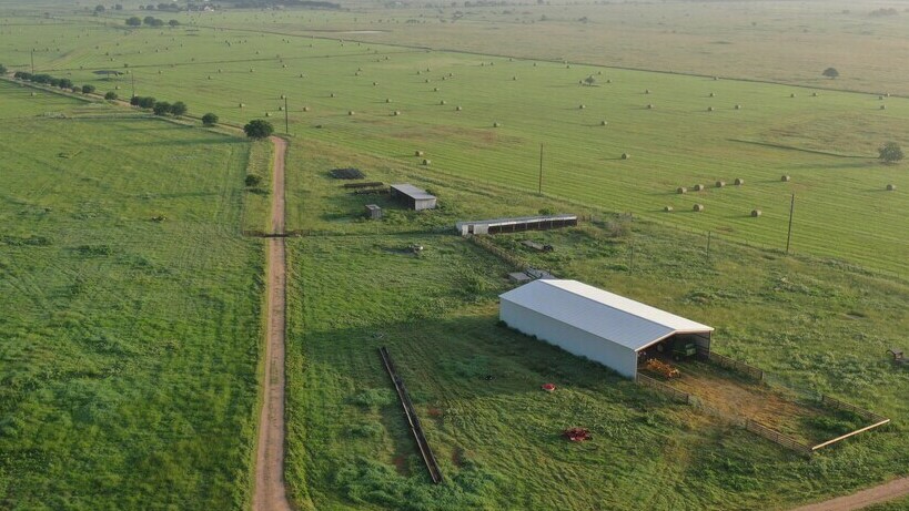 6674 Oilfield Road, Sealy, TX à vendre - Photo de l’immeuble – Image 3 sur 3